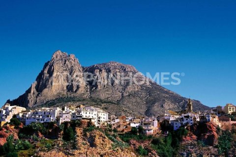 Kattohuoneisto myytävänä Benidorm, Alicante, Espanja, 4 makuuhuonetta, 137 m2 No. 70700 - kuva 9