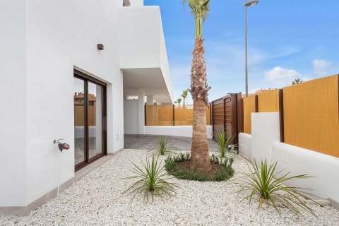 Huoneisto myytävänä Los Alcazares, Murcia, Espanja, 3 makuuhuonetta, 81 m2 No. 151578 - kuva 15