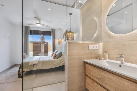 Huoneisto myytävänä Los Alcazares, Murcia, Espanja, 2 makuuhuonetta, 67 m2 No. 151577 - kuva 22