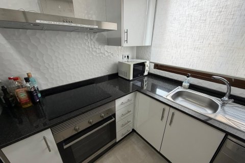 Penthouse for sale in Cabo Roig, Alicante, Spain 3 bedrooms, 83 sq.m. No. 168333 - photo 12