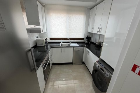 Penthouse for sale in Cabo Roig, Alicante, Spain 3 bedrooms, 83 sq.m. No. 168333 - photo 10