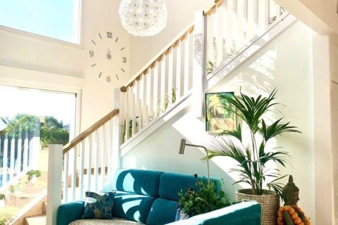 Talo myytävänä Alella, Barcelona, Espanja, 2 makuuhuonetta, 135 m2 No. 153344 - kuva 5