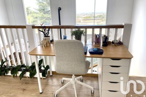 Talo myytävänä Alella, Barcelona, Espanja, 2 makuuhuonetta, 135 m2 No. 153344 - kuva 17