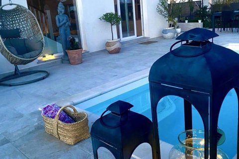 Talo myytävänä Alella, Barcelona, Espanja, 2 makuuhuonetta, 135 m2 No. 153344 - kuva 24