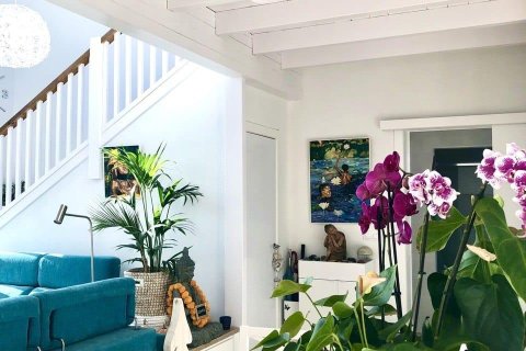 Talo myytävänä Alella, Barcelona, Espanja, 2 makuuhuonetta, 135 m2 No. 153344 - kuva 8