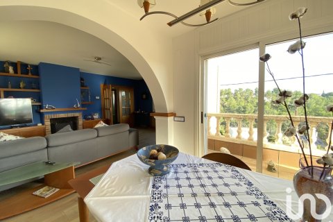 Dom w Rubi, Barcelona, Hiszpania 4 sypialnie, 210 mkw. nr 153348 – zdjęcie 11