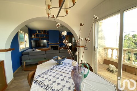 Dom w Rubi, Barcelona, Hiszpania 4 sypialnie, 210 mkw. nr 153348 – zdjęcie 9