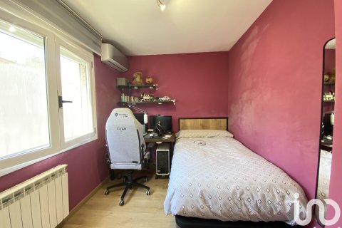 Dom w Rubi, Barcelona, Hiszpania 4 sypialnie, 210 mkw. nr 153348 – zdjęcie 25