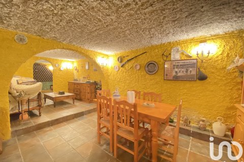 Dom w Rubi, Barcelona, Hiszpania 4 sypialnie, 210 mkw. nr 153348 – zdjęcie 28