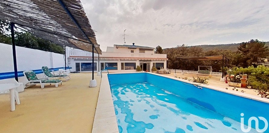 Dom w Ibi, Alicante, Hiszpania 5 sypialni, 308 mkw. nr 153349