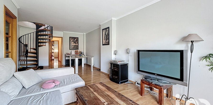 Duplex a Vilafranca Del Penedes, Barcelona, Spagna 2 camere da letto, 93 mq. N° 173346