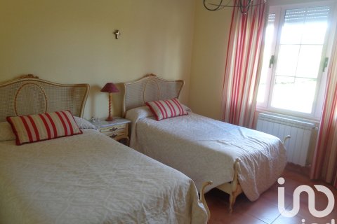 Dzīvoklis pārdošanā Garrafe de Torio, Leon, Spānijā 6 istabas, 270 m2 Nr. 173348 - attēls 18