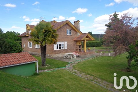 Dzīvoklis pārdošanā Garrafe de Torio, Leon, Spānijā 6 istabas, 270 m2 Nr. 173348 - attēls 27