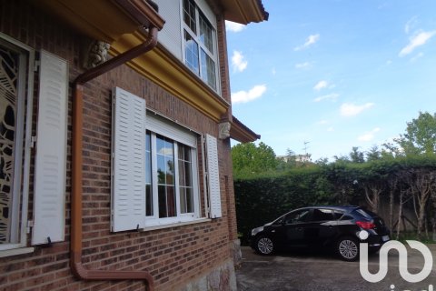 Dzīvoklis pārdošanā Garrafe de Torio, Leon, Spānijā 6 istabas, 270 m2 Nr. 173348 - attēls 5