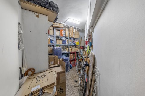 Retail store for sale in Barcelona, Spain 93 sq.m. No. 167162 - photo 17