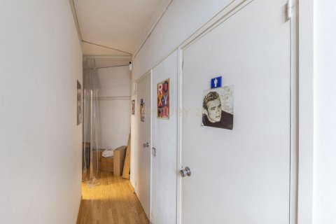 Retail store for sale in Barcelona, Spain 93 sq.m. No. 167162 - photo 13