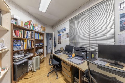 Retail store for sale in Barcelona, Spain 93 sq.m. No. 167162 - photo 16