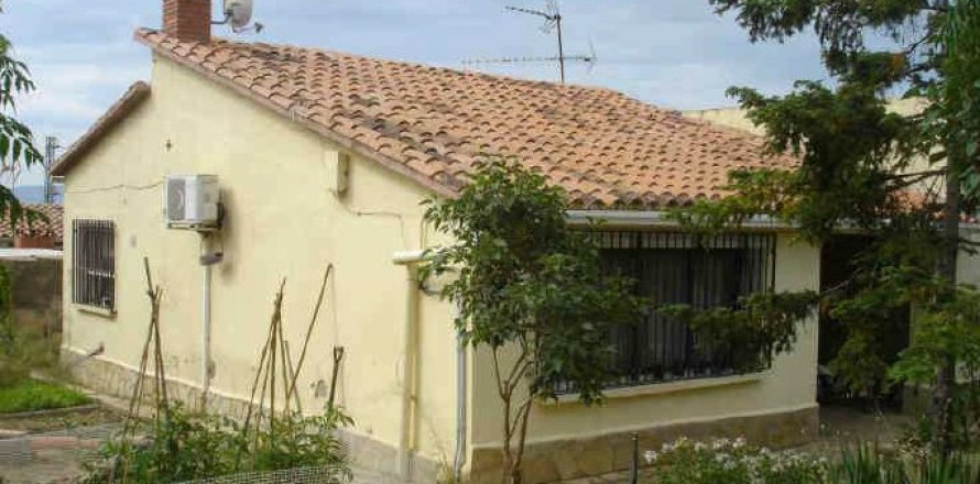 Dom w Esparreguera, Barcelona, Hiszpania 4 sypialnie, 101 mkw. nr 167167