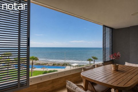 Huoneisto Torrevieja, Alicante, Espanja 98 m2 No. 181656