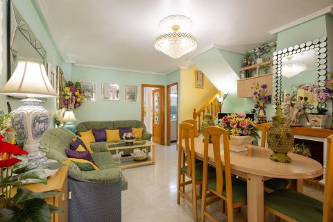 Сasa en venta en Torrevieja, Alicante, España 244 m2 No. 181660 - foto 5
