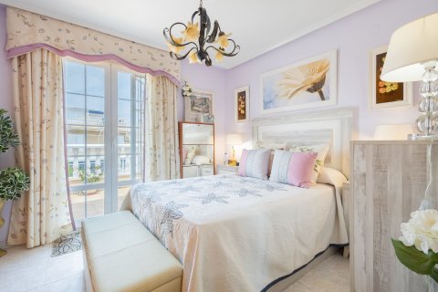 Сasa en venta en Torrevieja, Alicante, España 244 m2 No. 181660 - foto 14