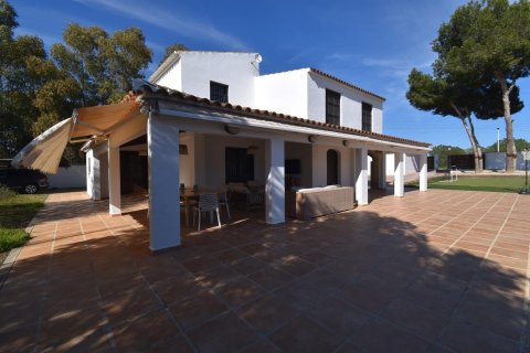 Продажа виллы в Санта-Пола, Аликанте, Испания 4 спальни, 406м2 №180801 - фото 4