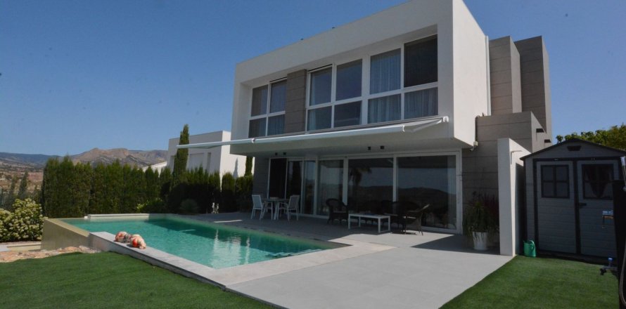 Villa à Benidorm, Alicante, Espagne 3 chambres, 350 m2 No. 181003