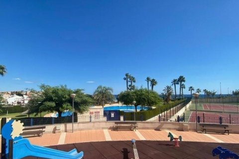 Apartament w Pilar de la Horadada, Alicante, Hiszpania 2 sypialnie, 84 mkw. nr 180999