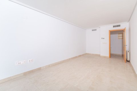 Apartamento en venta en Alicante, España 3 dormitorios, 122 m2 No. 181000 - foto 17