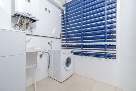 Apartamento en venta en Alicante, España 3 dormitorios, 122 m2 No. 181000 - foto 18