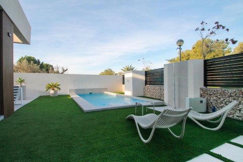 Villa till salu i Alicante, Spanien 3 sovrum, 204 kvm. Nr. 181002 - foto 5