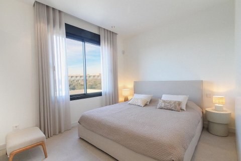 Villa till salu i Alicante, Spanien 3 sovrum, 204 kvm. Nr. 181002 - foto 17