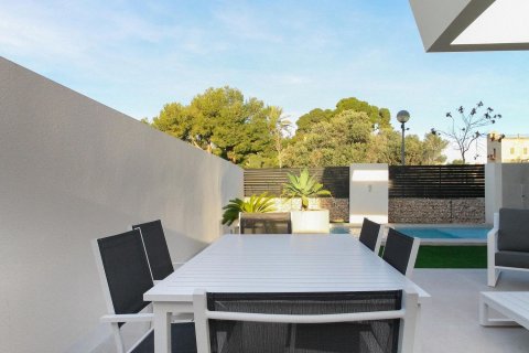 Villa till salu i Alicante, Spanien 3 sovrum, 204 kvm. Nr. 181002 - foto 8