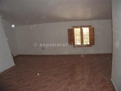 Hus i Baza, Granada, Spanien 3 sovrum, 100 kvm. Nr. 184190