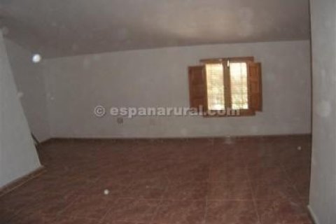 Māja pārdošanā Baza, Granada, Spānijā 3 istabas, 100 m2 Nr. 184190 - attēls 6