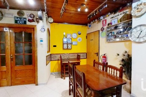 Casa adosada en venta en Llorenc Del Penedes, Tarragona, España 4 dormitorios, 270 m2 No. 153700 - foto 24