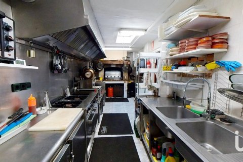 Casa adosada en venta en Llorenc Del Penedes, Tarragona, España 4 dormitorios, 270 m2 No. 153700 - foto 29