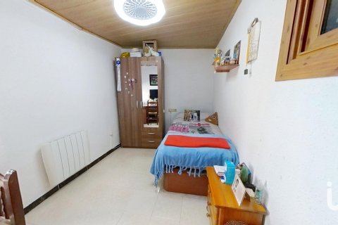 Casa adosada en venta en Llorenc Del Penedes, Tarragona, España 4 dormitorios, 270 m2 No. 153700 - foto 11