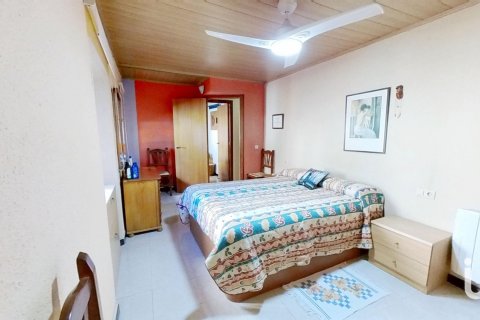 Casa adosada en venta en Llorenc Del Penedes, Tarragona, España 4 dormitorios, 270 m2 No. 153700 - foto 13