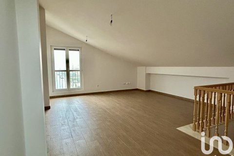 Talo myytävänä Valverde de la Virgen, Leon, Espanja, 4 makuuhuonetta, 258 m2 No. 153696 - kuva 22