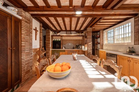 Talo myytävänä Rincon de la Victoria, Malaga, Espanja, 6 makuuhuonetta, 244 m2 No. 153695 - kuva 10