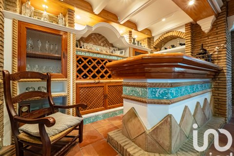 Talo myytävänä Rincon de la Victoria, Malaga, Espanja, 6 makuuhuonetta, 244 m2 No. 153695 - kuva 6