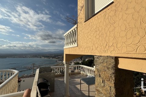 Talo myytävänä Roses, Girona, Espanja, 3 makuuhuonetta, 180 m2 No. 153694 - kuva 5