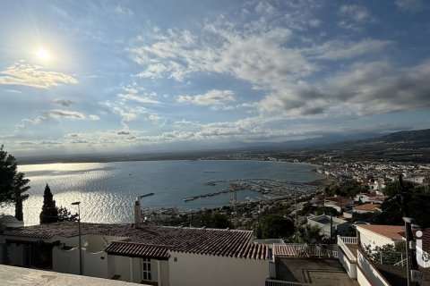 Talo myytävänä Roses, Girona, Espanja, 3 makuuhuonetta, 180 m2 No. 153694 - kuva 8