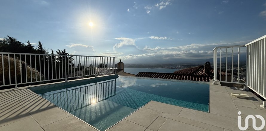 Talo Roses, Girona, Espanja 3 makuuhuonetta, 180 m2 No. 153694