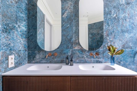 Apartament w L'Eixample, Barcelona, Hiszpania 4 sypialnie, 201 mkw. nr 171972 – zdjęcie 22