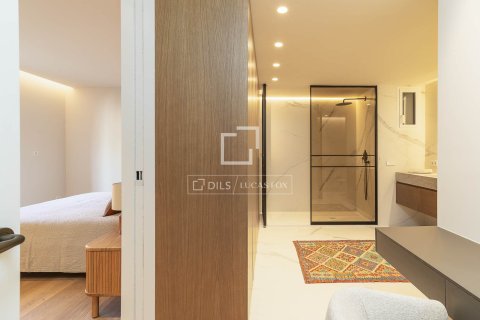 Apartamento en venta en Barcelona, España 4 dormitorios, 273 m2 No. 150804 - foto 26