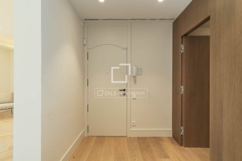 Apartamento en venta en Barcelona, España 4 dormitorios, 273 m2 No. 150804 - foto 23