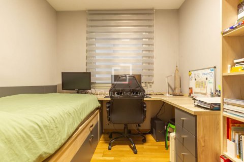 Dzīvoklis pārdošanā Sant Just Desvern, Barcelona, Spānijā 3 istabas, 102 m2 Nr. 150806 - attēls 25