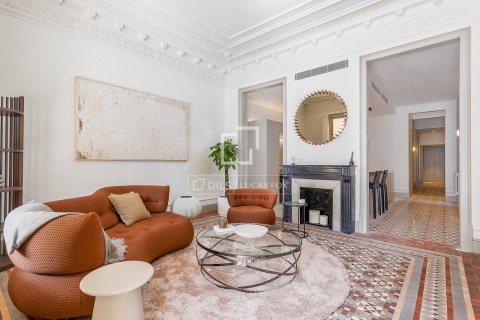 Apartament w Barcelona, Hiszpania 3 sypialnie, 195 mkw. nr 150810